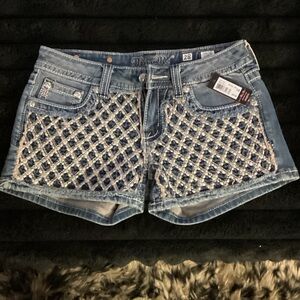 Miss Me Jean Shorts in Size 28 with Ivory Lattice Design - New With Tags!